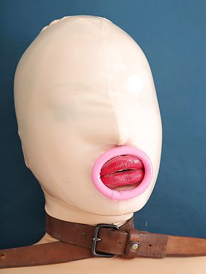 Latex Pics